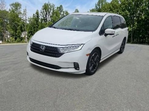Used 2022 Honda Odyssey Elite image 4