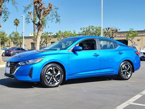 Certified 2024 Nissan Sentra SV w/ Lighting Package image 29