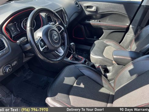 Used 2019 Jeep Compass Trailhawk image 13