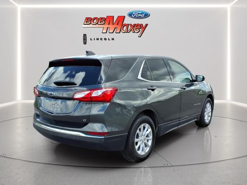 Used 2020 Chevrolet Equinox LT w/ Driver Convenience Package FWD image 4