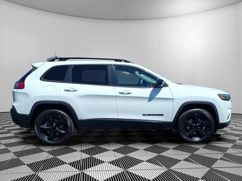 Used 2023 Jeep Cherokee Altitude Lux w/ Lux Elite Package AWD/4WD image 31