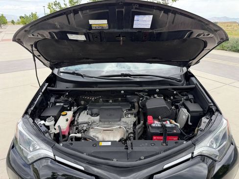 Used 2017 Toyota RAV4 LE w/ All Weather Liner Package AWD/4WD image 12