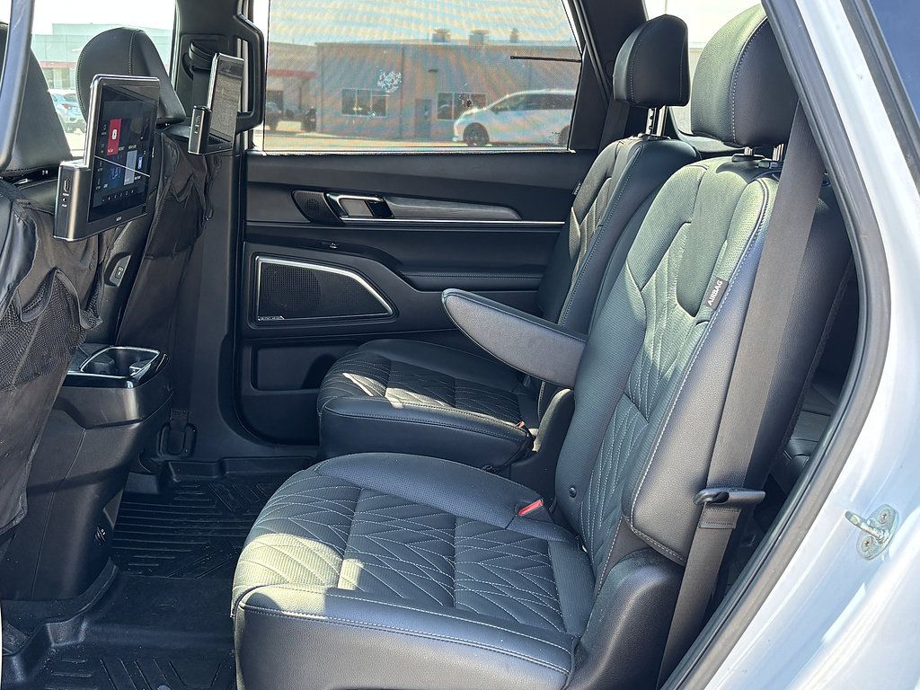 Used 2023 Kia Telluride SX X-Line AWD/4WD image 8