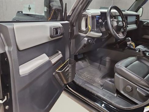 Used 2022 Ford Bronco Badlands AWD/4WD image 9