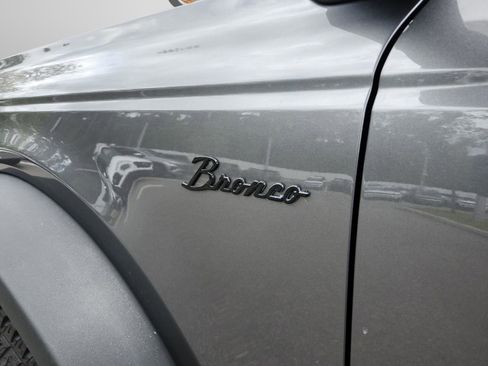 Used 2022 Ford Bronco Wildtrak image 23