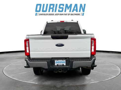 Used 2024 Ford F250 XLT image 5