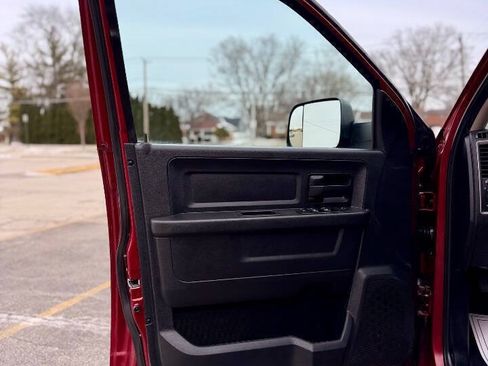 Used 2014 RAM 1500 Express AWD/4WD image 11