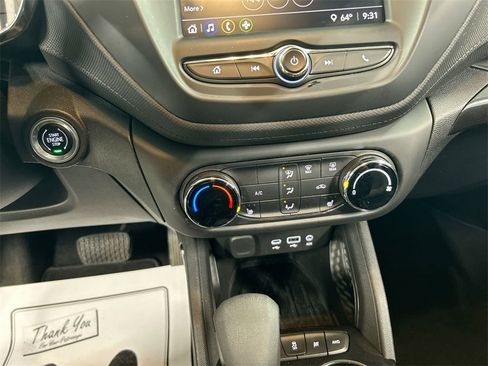 Used 2023 Chevrolet TrailBlazer LT image 16