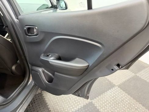Certified 2023 Hyundai Venue Limited w/ Cargo Package FWD image 45