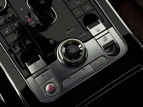 Used 2020 Bentley Flying Spur W12 AWD/4WD image 12
