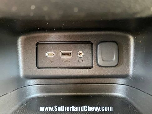 Used 2022 Chevrolet Equinox LT FWD image 30
