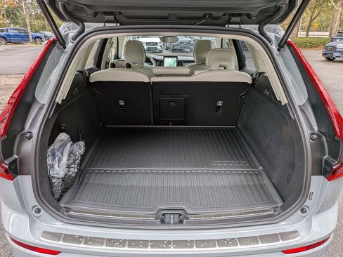 New 2026 Volvo XC60 T8 Ultra AWD/4WD image 12