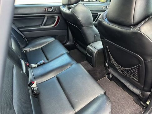 Used 2007 Subaru Outback 2.5XT Limited image 23