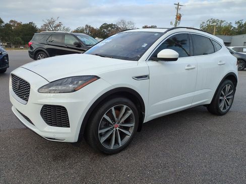 Used 2019 Jaguar E-PACE R-Dynamic HSE image 8
