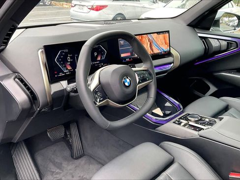 Used 2025 BMW X3 xDrive30i w/ Convenience Package image 15