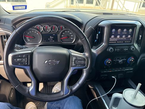 Used 2020 Chevrolet Silverado 1500 RST AWD/4WD image 20