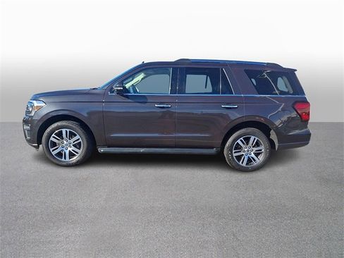 Used 2024 Ford Expedition Limited image 7
