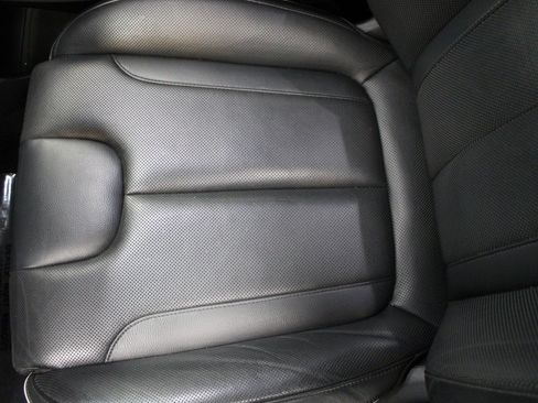 Used 2023 Hyundai Palisade Limited w/ Cargo Package image 14