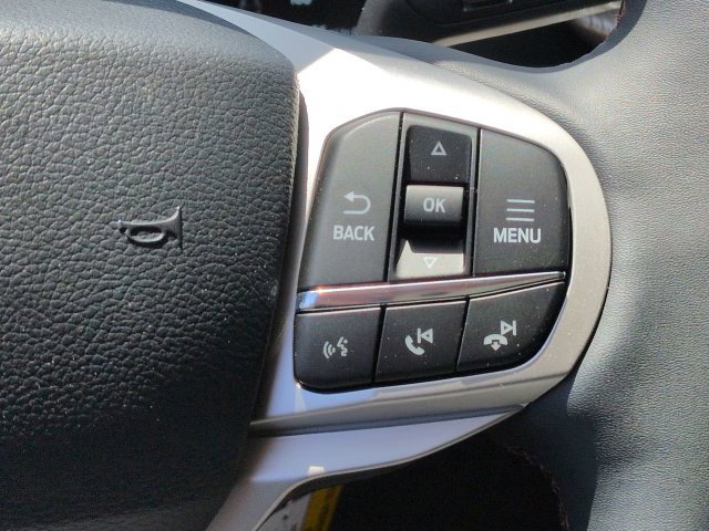 New 2026 Ford Explorer Active RWD image 28