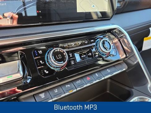 New 2026 GMC Sierra 3500 Denali w/ Technology Package AWD/4WD image 17