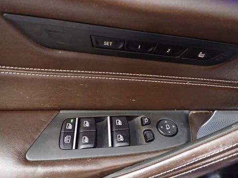 Used 2018 BMW M550i xDrive w/ Driving Assistance Package AWD/4WD image 22