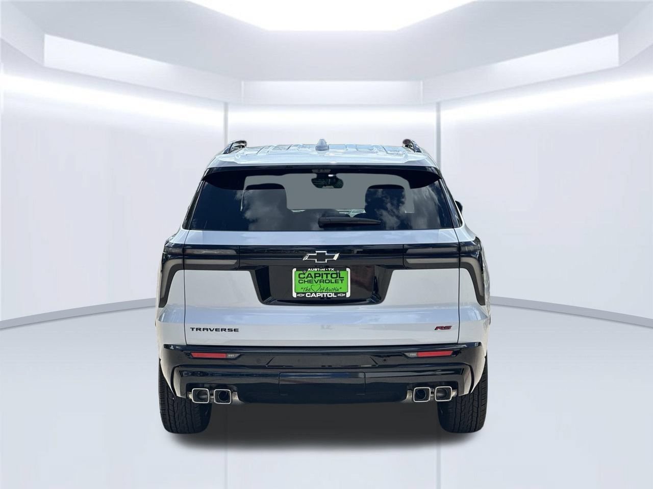 New 2027 Chevrolet Traverse RS FWD image 4