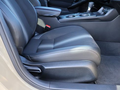 Certified 2025 Honda Civic Sport image 10