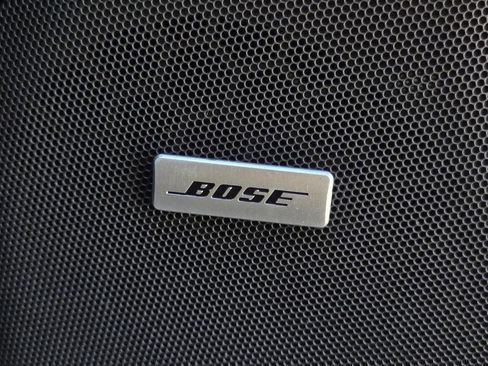 Used 2022 Chevrolet Tahoe LT w/ LT Signature Package image 9