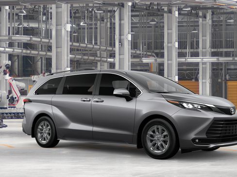 New 2026 Toyota Sienna XLE AWD/4WD image 16