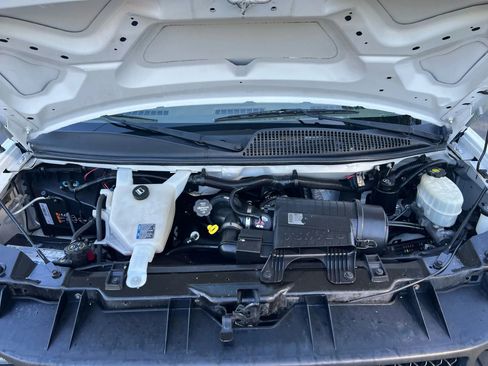 Used 2014 Chevrolet Express 3500 Extended RWD image 16
