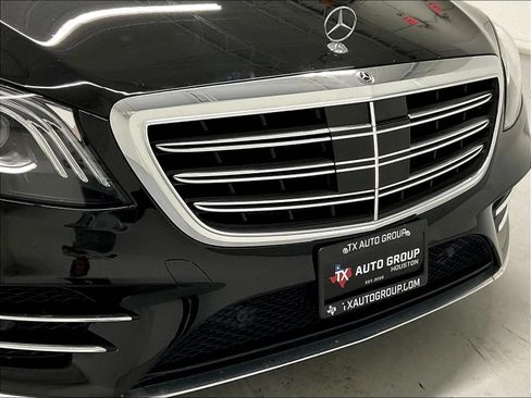 Used 2018 Mercedes-Benz S 560 4MATIC Sedan image 38