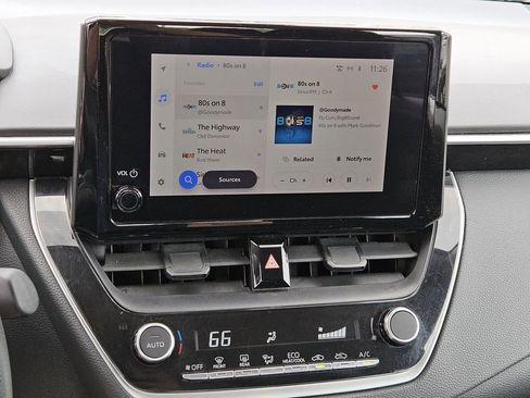 Used 2023 Toyota Corolla LE image 12