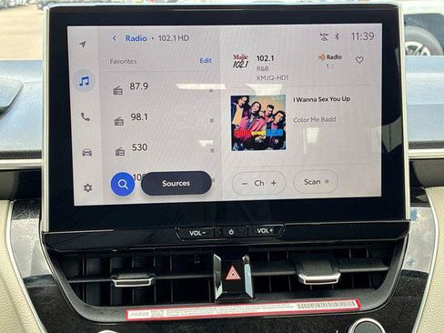 Certified 2026 Toyota Corolla XLE FWD image 17
