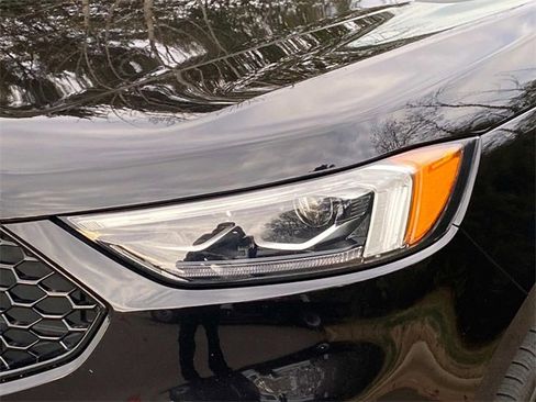 Used 2020 Ford Edge ST w/ Equipment Group 401A image 5