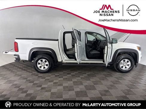 Used 2018 Chevrolet Colorado W/T w/ WT Convenience Package image 13