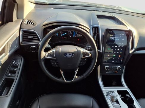 Used 2024 Ford Edge SEL w/ Convenience Package AWD/4WD image 9