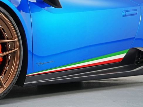 Used 2018 Lamborghini Huracan Performante image 67