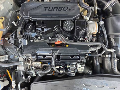 Used 2021 Hyundai Sonata Limited w/ Preferred Accessory Package image 14