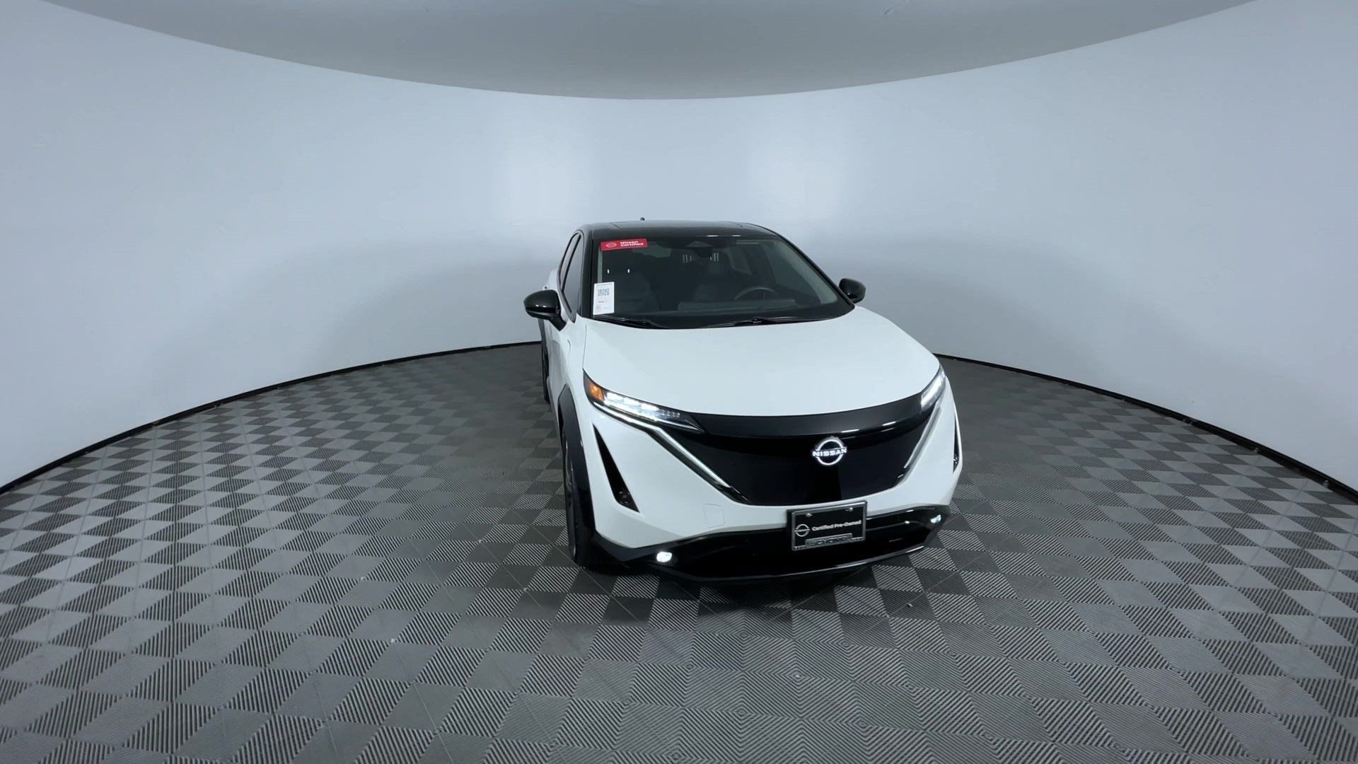 Certified 2024 Nissan Ariya AWD image 3