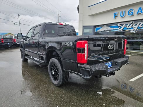New 2026 Ford F250 Lariat w/ Black Appearance Package AWD/4WD image 6