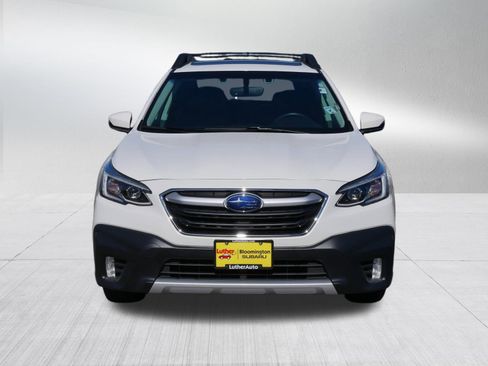 Used 2020 Subaru Outback Limited w/ Popular Package #2 AWD/4WD image 2
