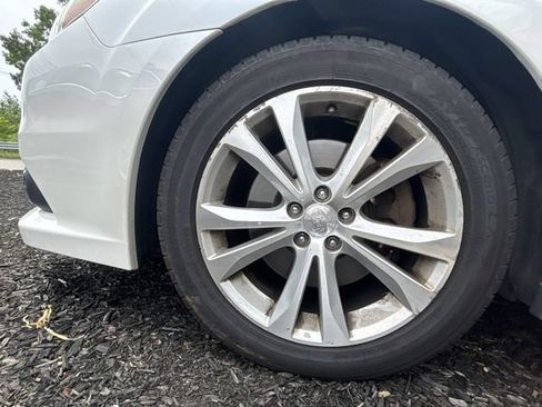 Used 2013 Subaru Legacy 3.6R Limited AWD/4WD image 10