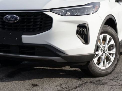 Used 2025 Ford Escape Active w/ Cold Weather Package AWD/4WD image 10