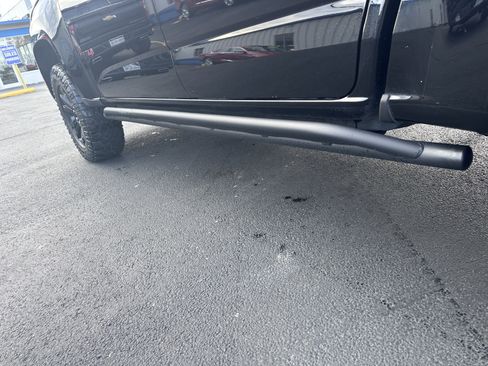 Used 2022 GMC Canyon AT4 image 11