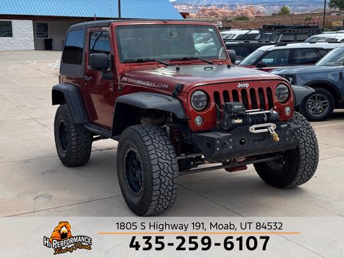 Used 2014 Jeep Wrangler Rubicon w/ Power Convenience Group AWD/4WD image 3