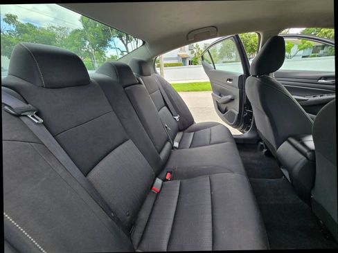 Used 2021 Nissan Altima 2.5 S w/ Driver Assist Package FWD image 25