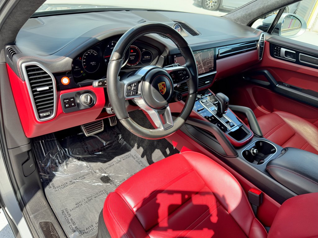 Certified 2021 Porsche Cayenne GTS AWD/4WD image 4