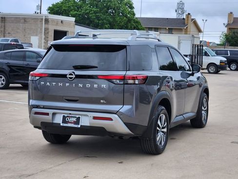 Used 2024 Nissan Pathfinder SL w/ Cargo Package FWD image 15