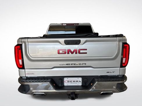 Used 2019 GMC Sierra 1500 SLT w/ SLT Premium Plus Package AWD/4WD image 4