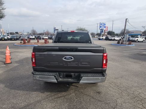 Used 2021 Ford F150 XLT w/ Equipment Group 301A Mid image 4